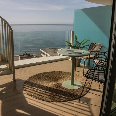 شقة Panoramic Seaview Penthouse The Wave فوينخيرولا المظهر الخارجي الصورة
